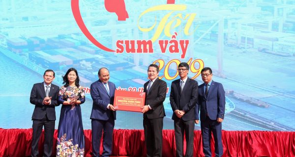 Thủ tướng Chính phủ Nguyễn Xuân Phúc  dự chương trình Tết Sum vầy năm 2019 tại Cảng Hải Phòng