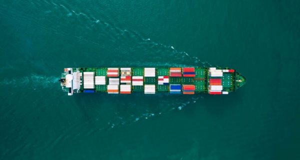 “Phủ xanh” tuyến vận tải biển toàn cầu