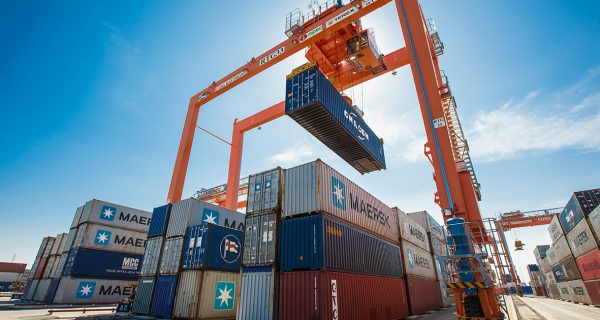 Miễn giảm giá lưu giữ, giải phóng hàng ngàn container tồn đọng tại cảng