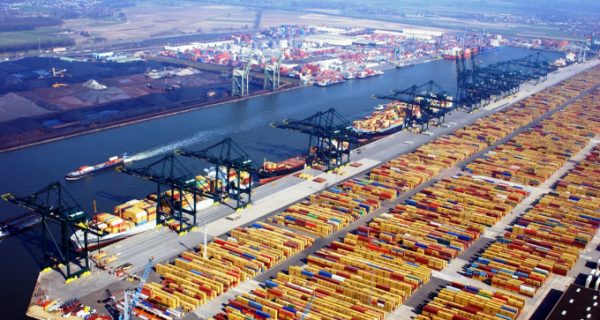 Phát triển vận tải liên hợp ở cảng Rotterdam