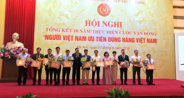 Hội nghị tổng kết 10 năm thực hiện Cuộc vận động “Người Việt Nam ưu tiên dùng hàng Việt Nam”