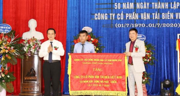 Công ty cổ phần Vận tải biển Việt Nam kỷ niệm 50 năm thành lập