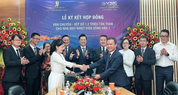 VIMC Container ký hợp đồng vận chuyển 1,2 triệu tấn than cho nhà máy nhiệt điện sông Hậu 1
