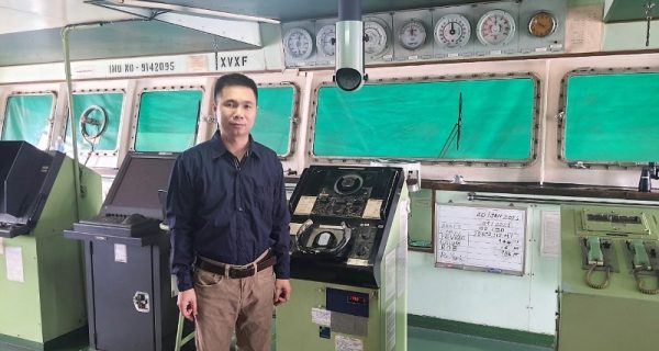 Thuyền trưởng Nguyễn Văn Huấn – làm việc tận tâm, học tập không ngừng