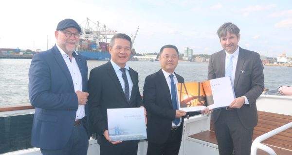 VIMC mở rộng quan hệ hợp tác với Nordic Hamburg