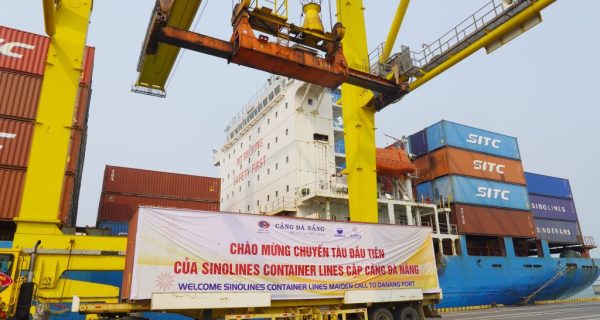 Cảng Đà Nẵng chào đón chuyến tàu container đầu tiên của hãng tàu Sinotrans