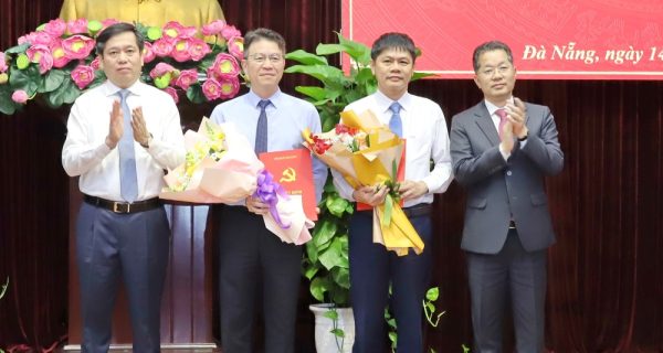 Đảng bộ Cảng Đà Nẵng cùng 18 tổ chức Đảng chuyển giao về các Đảng bộ trực thuộc Đảng ủy Khối Doanh nghiệp Trung ương