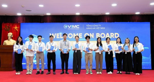 VIMC và 14 thực tập sinh tài năng bắt đầu hành trình chinh phục tương lai