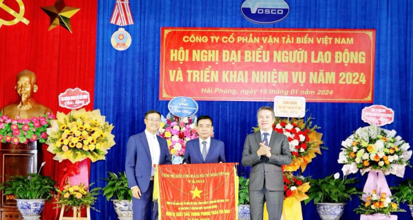 Hội nghị đại biểu người lao động năm 2024 Công ty cổ phần Vận tải biển Việt Nam: “Đoàn kết, sáng tạo, quyết tâm kinh doanh ổn định và phát triển”
