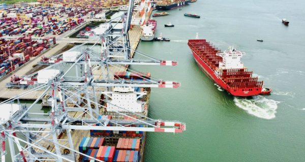 Cảng quốc tế Cái Mép chào đón tuyến dịch vụ nhanh nhất từ Việt Nam đến Mỹ