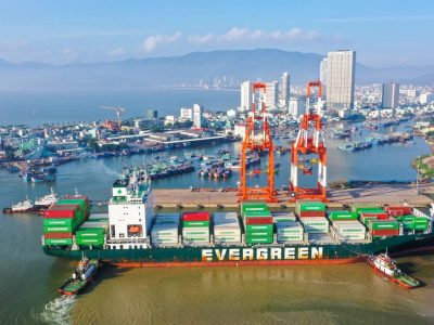 Cảng Quy Nhơn: Mắt xích quan trọng trong hành lang logistics Đông-Tây