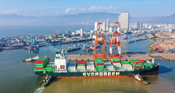 Cảng Quy Nhơn: Mắt xích quan trọng trong hành lang logistics Đông-Tây
