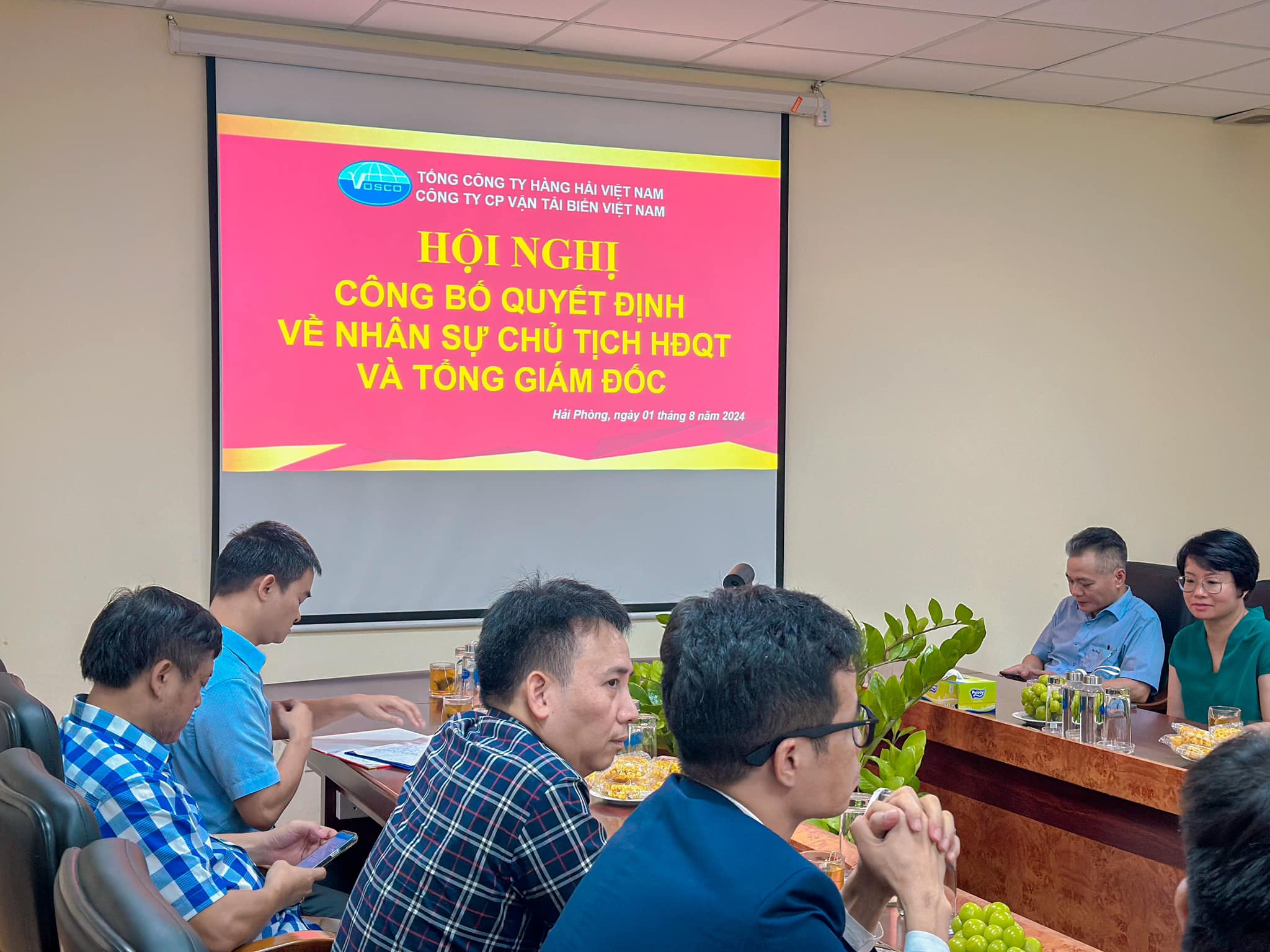 Công bố quyết định nhân sự Chủ tịch Hội đồng quản trị và Tổng giám đốc Công ty cổ phần Vận tải biển Việt Nam