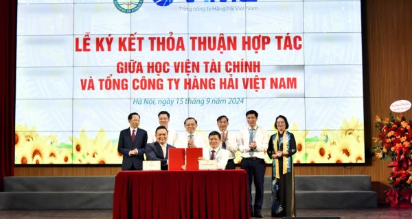 VIMC tham dự lễ Khai giảng năm học 2024 – 2025 và Ký kết thỏa thuận hợp tác với Học viện Tài chính