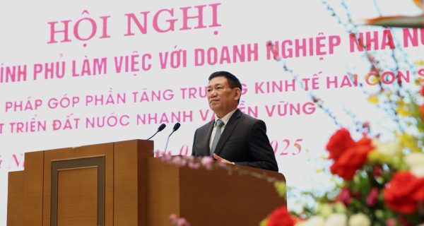 Hội nghị Thường trực Chính phủ làm việc với DNNN: VIMC quán triệt sâu sắc chỉ đạo, quyết tâm thúc đẩy tăng trưởng kinh tế