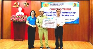 Gần 380 triệu đồng hỗ trợ công nhân khó khăn ngành Hàng hải