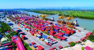 Nâng tầm logistics để làm "bệ đỡ" cho xuất khẩu
