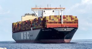 MSC lập kỷ lục với siêu tàu 24.000 TEU cập cảng Tây Phi