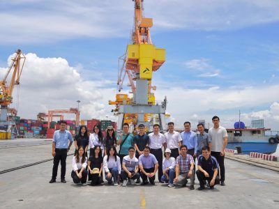 Cán bộ và thực tập sinh VIMC trải nghiệm thực tế tại các đơn vị thành viên khu vực Hải Phòng