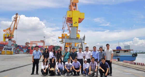 Cán bộ và thực tập sinh VIMC trải nghiệm thực tế tại các đơn vị thành viên khu vực Hải Phòng