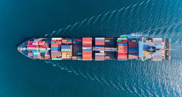 [Tin tức Hàng hải] Vận tải container đối mặt với tình trạng dư thừa công suất kéo dài đến năm 2028