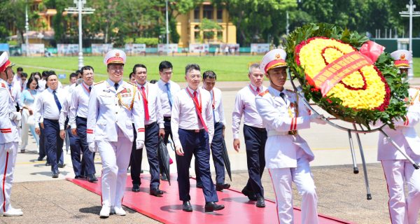 VIMC tổ chức Lễ báo công dâng Bác trước thềm Đại hội Đại biểu lần thứ VII