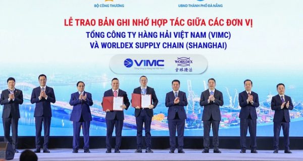 Thủ tướng: Đưa Việt Nam trở thành trung tâm dịch vụ logistics hàng đầu Đông Nam Á, châu Á và thế giới