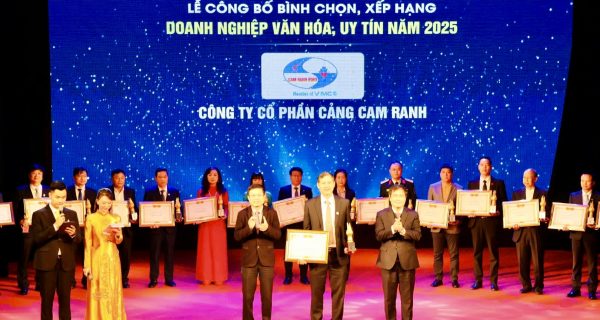 Cảng Cam Ranh vinh dự lọt Top 20 Doanh nghiệp Văn Hóa, Uy tín năm 2025