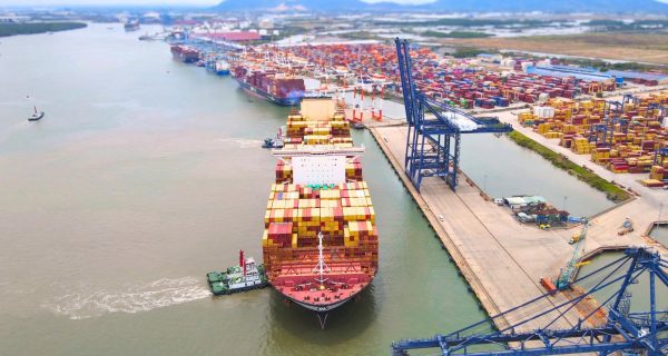 Cảng SSIT đạt mốc sản lượng 1 triệu TEU, sẵn sàng đón tàu 250.000 DWT