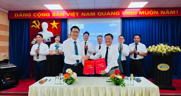 VOSCO ký hợp đồng tín dụng đầu tư đóng mới 2 tàu dầu sản phẩm cỡ MR