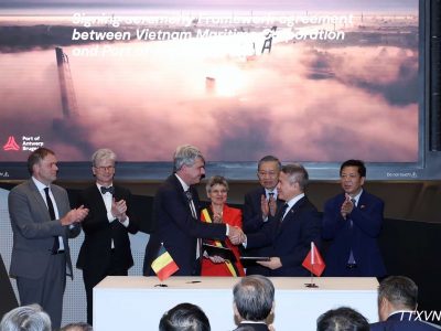 VIMC và Cảng Antwerp – Bruges ký thỏa thuận hợp tác toàn diện, thúc đẩy kết nối hàng hải Việt Nam – Châu Âu